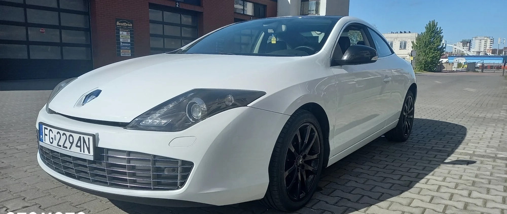 Renault Laguna cena 38500 przebieg: 180000, rok produkcji 2012 z Kołobrzeg małe 191